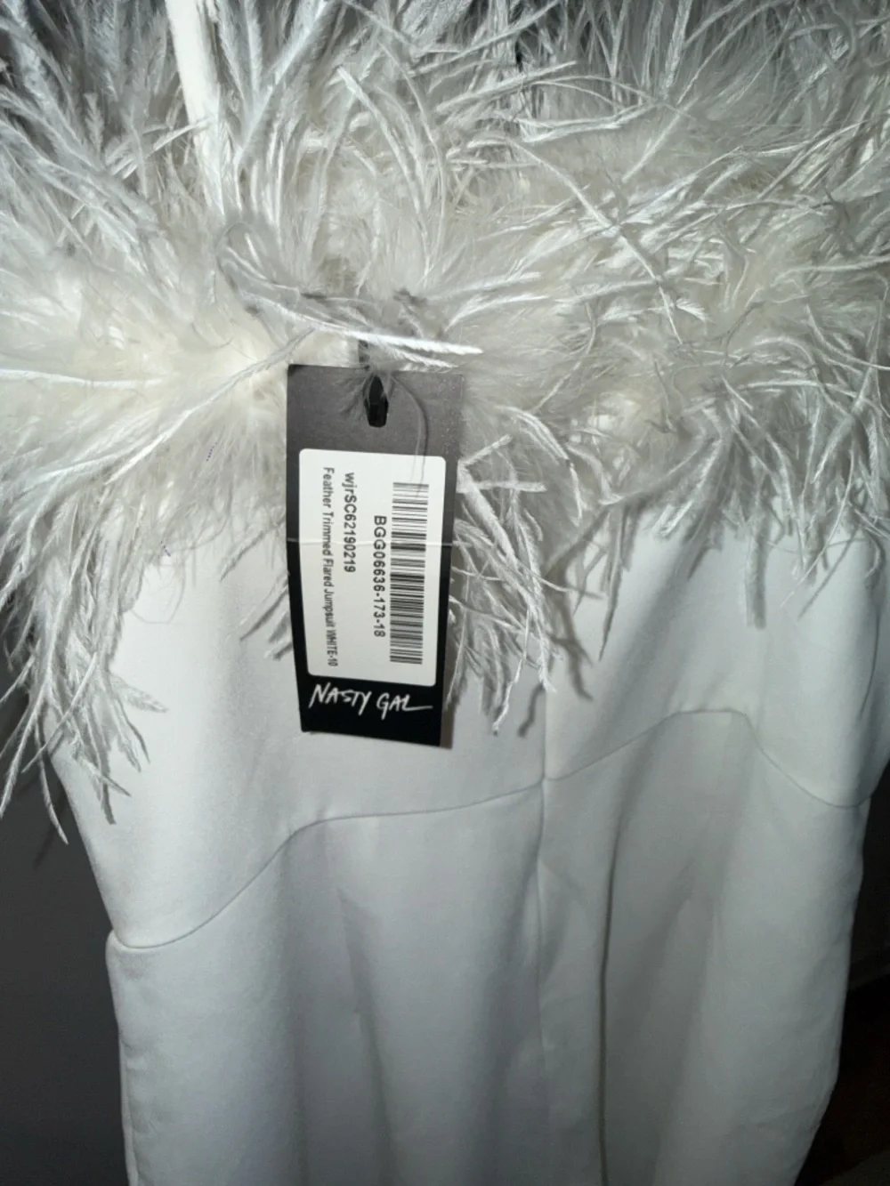 White Party, Bridal, Holiday Strapless Feather-Trim Sleeveless Jumpsuit M/6 NWT - Picture 7 of 11